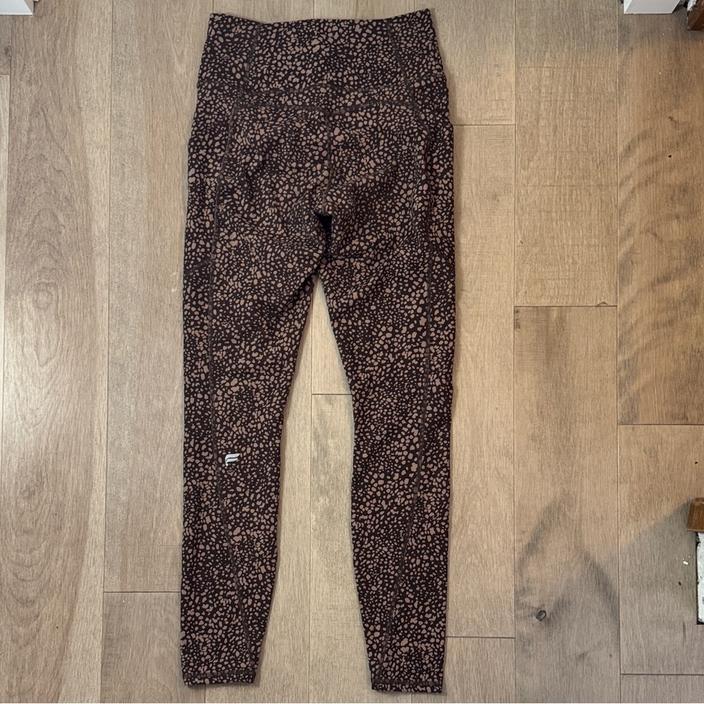 Fabletics Pure Luxe Dark and Light Brown Spotted Print Leggings - Picture 5 of 12